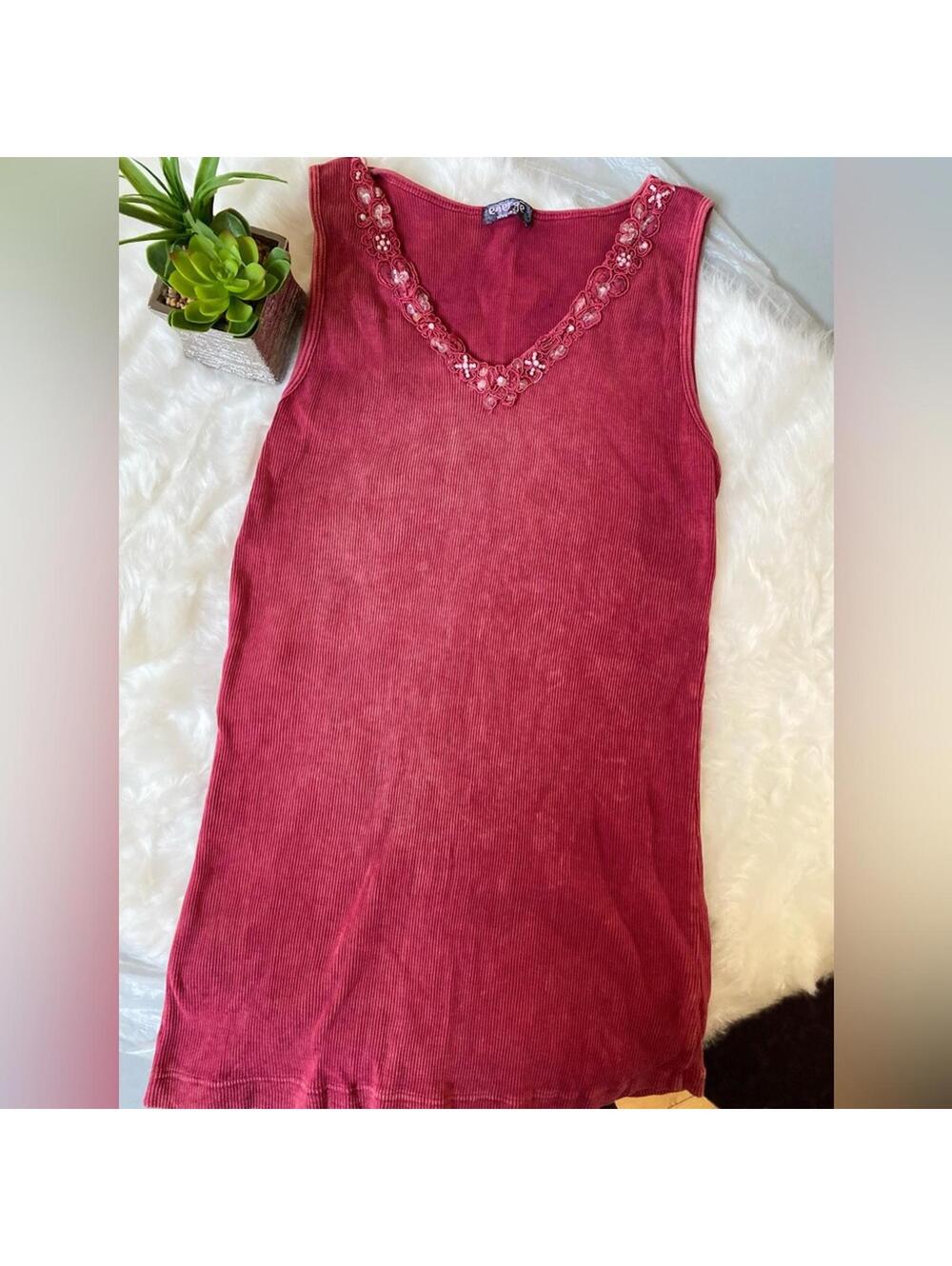 Sleeveless Red Embellished V-Neck Top Large